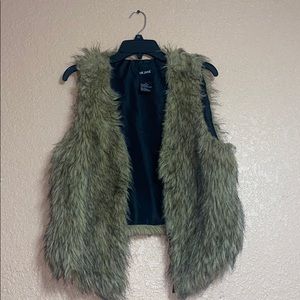 Fluffy Vest